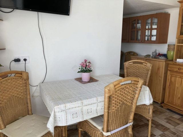 Eladó családi ház, Dombóváron 42.5 M Ft, 3 szobás