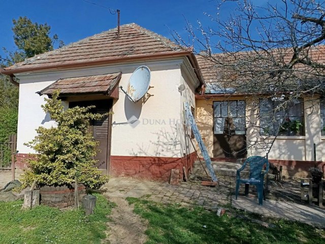 Eladó családi ház, Mozsgón 27.5 M Ft, 2 szobás