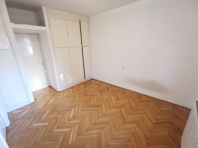 Kiadó téglalakás, albérlet, I. kerületben, Mihály utcában