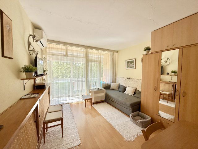 Eladó nyaraló, Csopakon 32.8 M Ft, 1 szobás