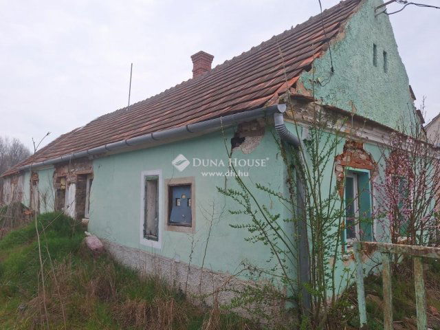 Eladó családi ház, Rábapatyon 11 M Ft, 1 szobás