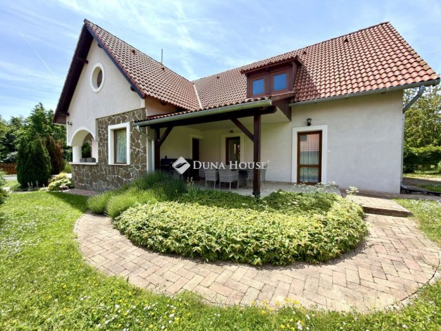 Eladó családi ház, Vászolyon 249.9 M Ft, 4 szobás