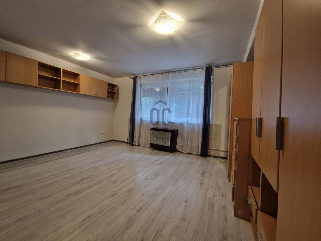 Kiadó téglalakás, albérlet, Gyöngyösön 142 E Ft / hó