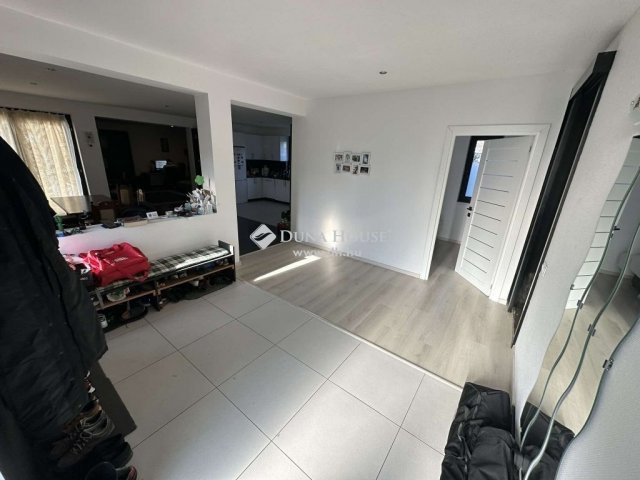 Eladó családi ház, Dabason 125 M Ft, 3 szobás