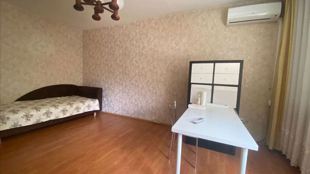 Kiadó téglalakás, albérlet, Debrecenben 200 E Ft / hó, 2 szobás