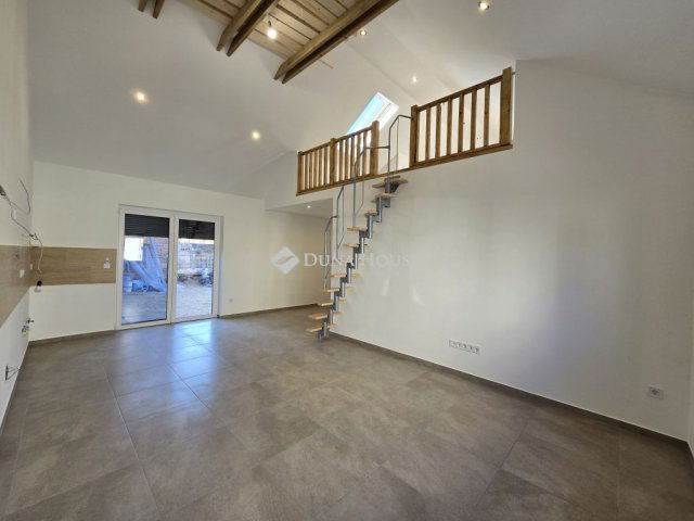 Eladó családi ház, Veszprémben, Hajnal utcában 89 M Ft