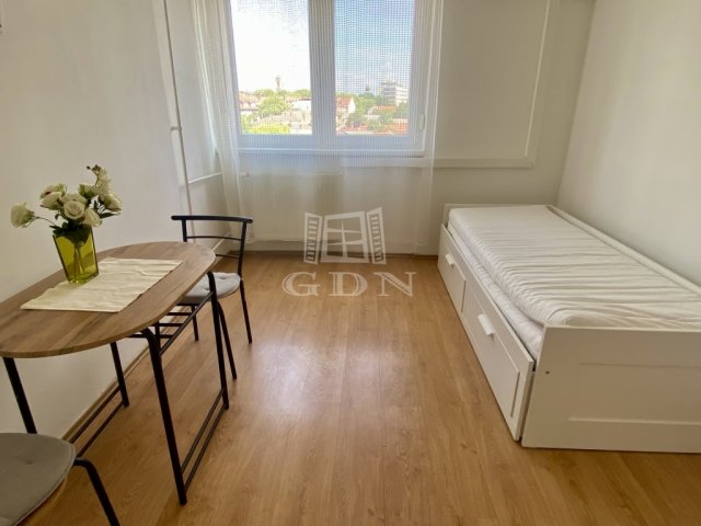 Kiadó téglalakás, albérlet, Kecskeméten 95 E Ft / hó, 1 szobás