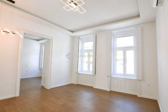 Kiadó téglalakás, albérlet, Kecskeméten 220 E Ft / hó