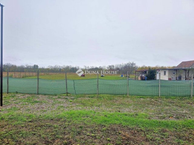 Eladó telek, Görcsönyben 21.9 M Ft / költözzbe.hu