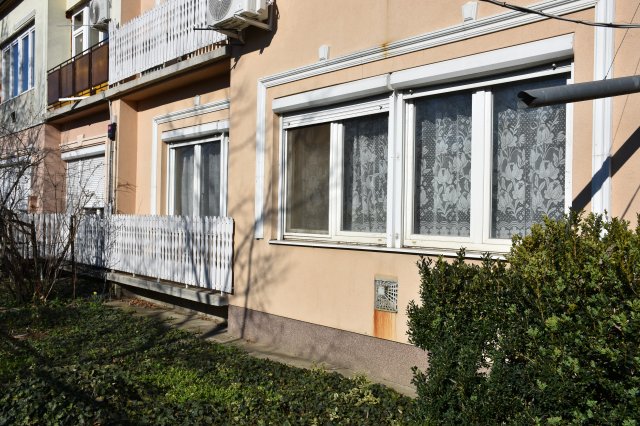 Eladó téglalakás, Törökszentmiklóson 33 M Ft, 3 szobás