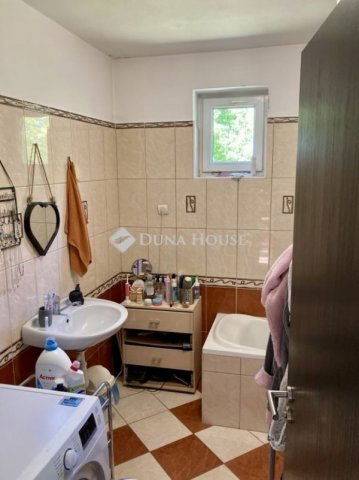 Eladó családi ház, Érden 179 M Ft, 6 szobás