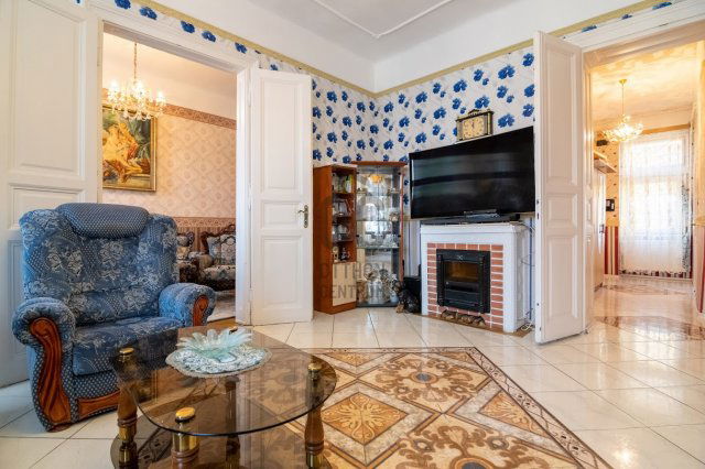 Eladó téglalakás, Budapesten, VII. kerületben 110 M Ft, 3 szobás