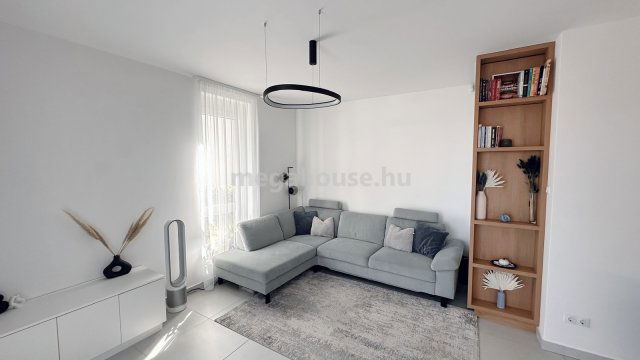 Eladó téglalakás, Budapesten, XI. kerületben 155 M Ft, 3 szobás