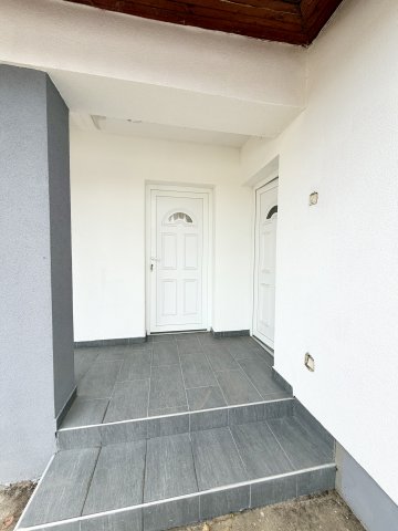 Eladó családi ház, Hajdúsámsonon 82.9 M Ft, 4+2 szobás