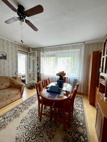 Eladó téglalakás, Hévízen 59 M Ft, 3+1 szobás