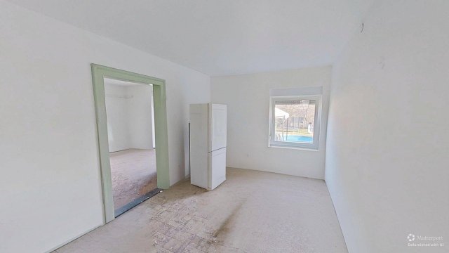 Eladó téglalakás, Pécsett 29.9 M Ft, 2 szobás