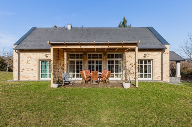 Eladó családi ház, Badacsonytomajon 285 M Ft, 4 szobás