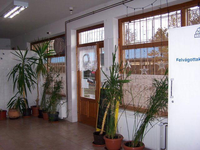 Eladó üzlethelyiség, Mezőtúron 36 M Ft / költözzbe.hu