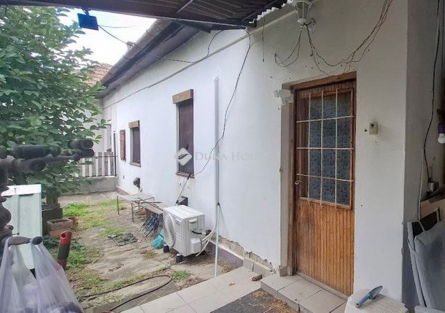 Eladó ikerház, Halásztelken 48 M Ft, 2 szobás