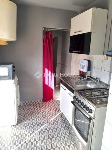 Eladó családi ház, Budapesten, XX. kerületben 110 M Ft, 6 szobás