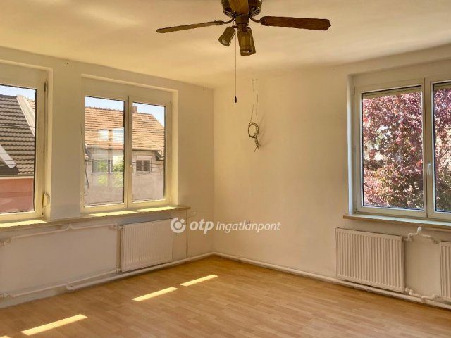 Eladó családi ház, Budapesten, XX. kerületben 118.9 M Ft