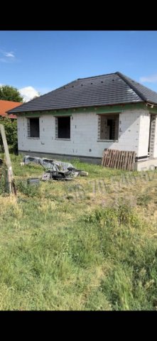 Eladó ikerház, Dabason 89.9 M Ft, 4 szobás / költözzbe.hu