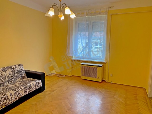 Kiadó téglalakás, albérlet, XI. kerületben, Kisköre téren