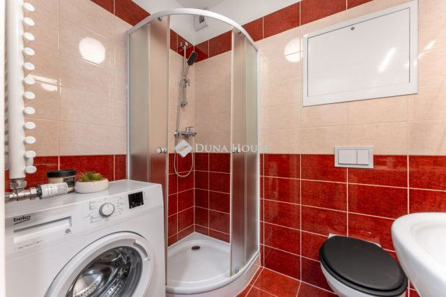 Eladó téglalakás, Budapesten, VII. kerületben, Garay utcában