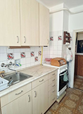 Eladó téglalakás, Székesfehérvárott 47 M Ft, 2 szobás