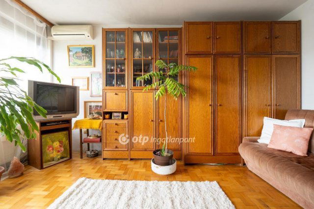 Eladó téglalakás, Budapesten, II. kerületben 99 M Ft, 2+1 szobás
