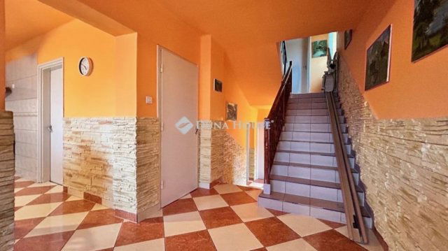 Eladó ikerház, Körmenden 45.9 M Ft, 4 szobás