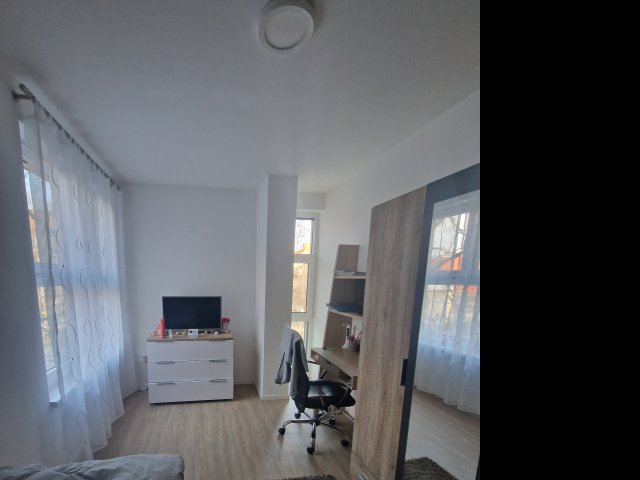 Eladó téglalakás, Szegeden 65 M Ft, 3 szobás