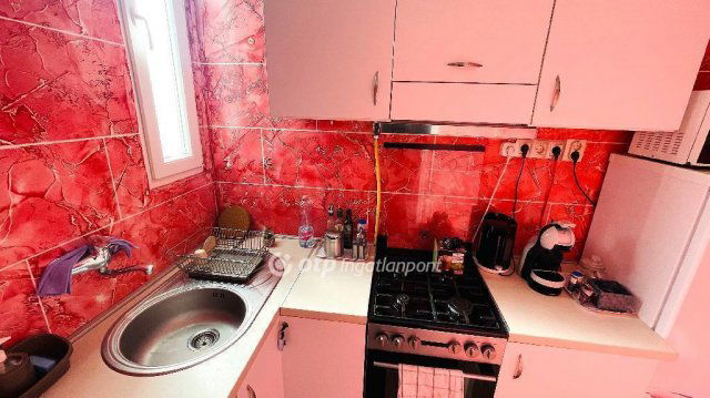 Eladó téglalakás, Budapesten, VII. kerületben 69 M Ft, 2 szobás