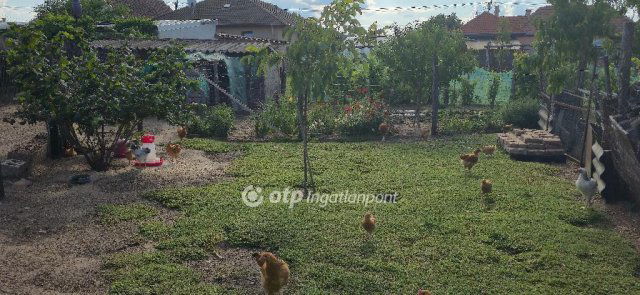 Eladó családi ház, Tégláson 69.9 M Ft, 2+1 szobás