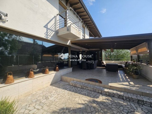 Eladó családi ház, Budapesten, III. kerületben 549 M Ft