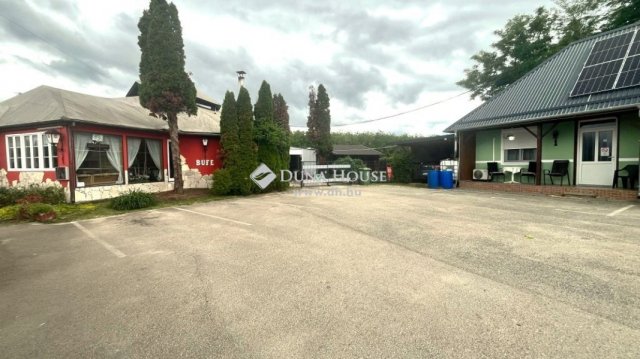 Eladó hotel, Egyházasrádócon 230 M Ft, 8 szobás