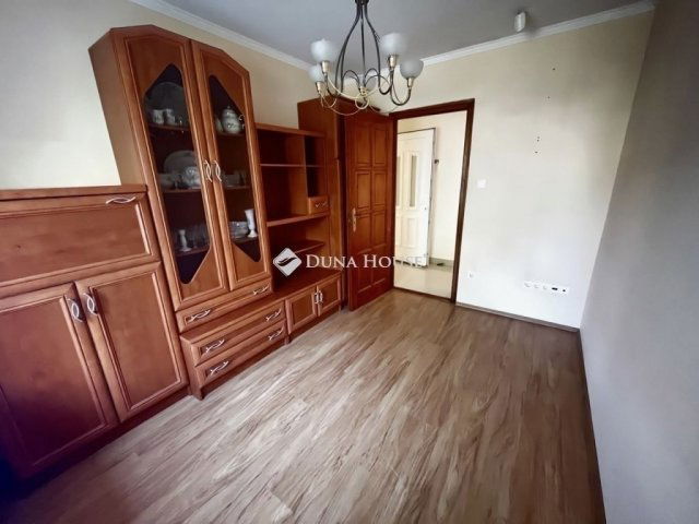 Eladó családi ház, Budapesten, XVI. kerületben 220 M Ft