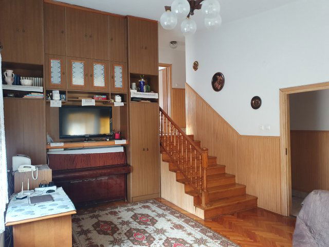 Eladó családi ház, Füzesabonyban 83 M Ft, 5 szobás