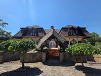 Eladó családi ház, Balatonlelleén 399.9 M Ft, 12 szobás