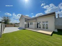 Eladó családi ház, IV. kerületben 280 M Ft, 6 szobás