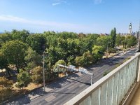 Eladó téglalakás, Győrött 44.5 M Ft, 2+1 szobás