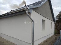 Eladó családi ház, Törtelen 44.9 M Ft, 4 szobás