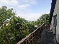 Eladó téglalakás, XII. kerületben 199.9 M Ft, 6 szobás