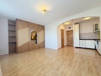 Kiadó téglalakás, albérlet, Debrecenben 160 E Ft / hó, 1 szobás