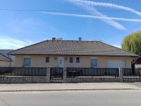 Eladó családi ház, Szadán 124.99 M Ft, 1+2 szobás