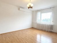 Kiadó panellakás, albérlet, Debrecenben, Hortobágy utcában