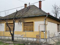 Eladó családi ház