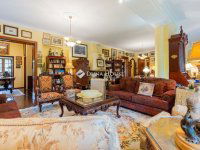 Eladó családi ház, Leányfaluban 285 M Ft, 5 szobás