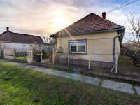 Eladó családi ház