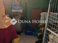 Eladó családi ház, Pécsett 46.9 M Ft, 3 szobás